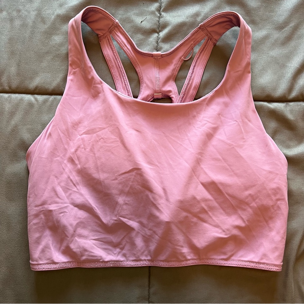 Lululemon stash it bra